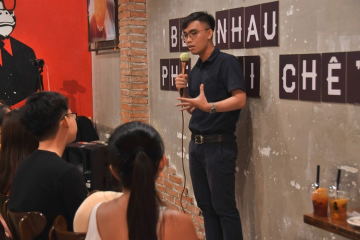 Hài Độc Thoại ở Việt Nam