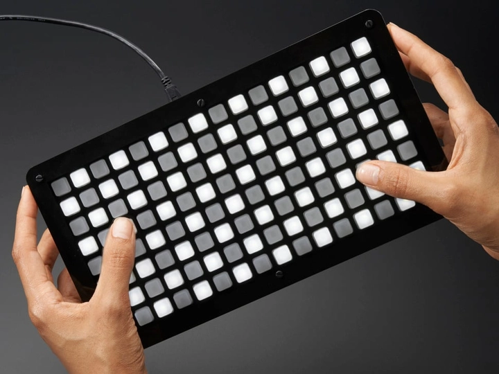 Grid Controller – Nhạc Cụ Điện Tử Hiện Đại Cho Producer & DJ