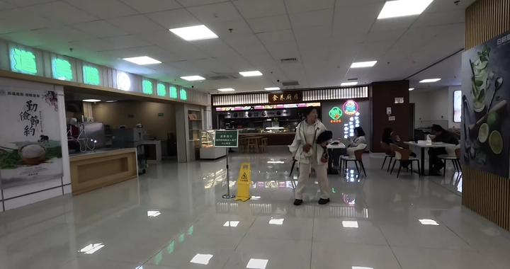 Bệnh viện Thanh Đảo – Trung Quốc: trải nghiệm đi lạc vào tương lai