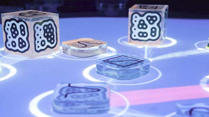 Reactable – Bàn tương tác điện tử đa giác quan cho âm nhạc sáng tạo